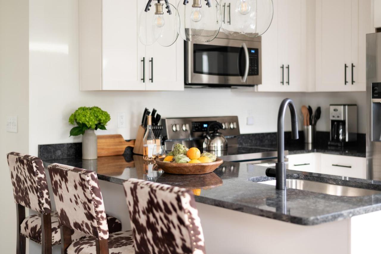 Hart Suites By Avantstay แนชวิลล์ ภายนอก รูปภาพ